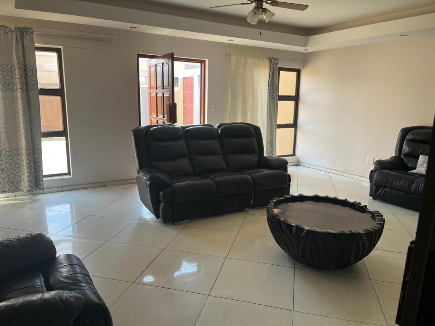 3 Bedroom House for Sale - Erongo